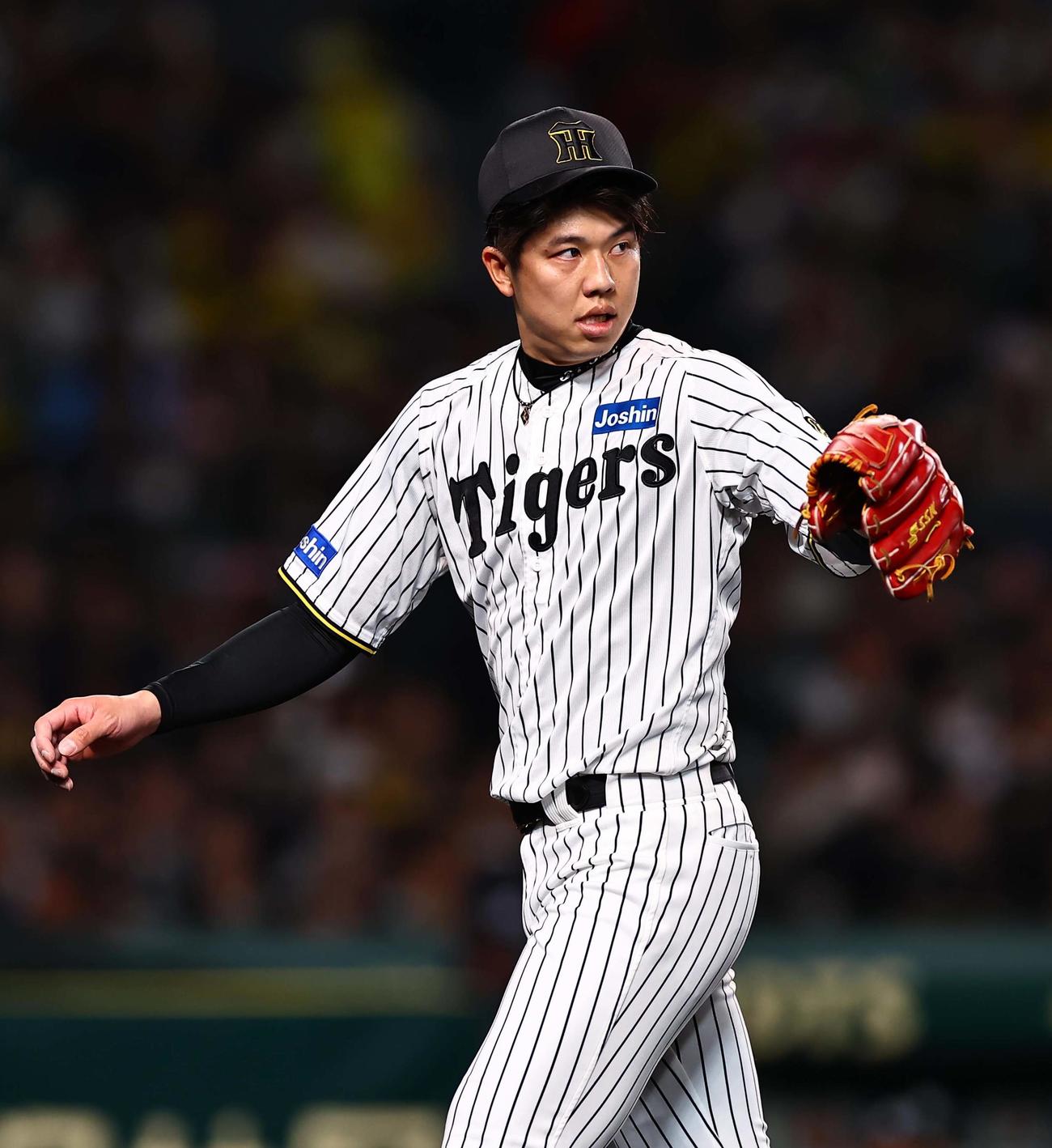 阪神対ヤクルト　5回無失点と好投を続ける才木（撮影・上田博志）