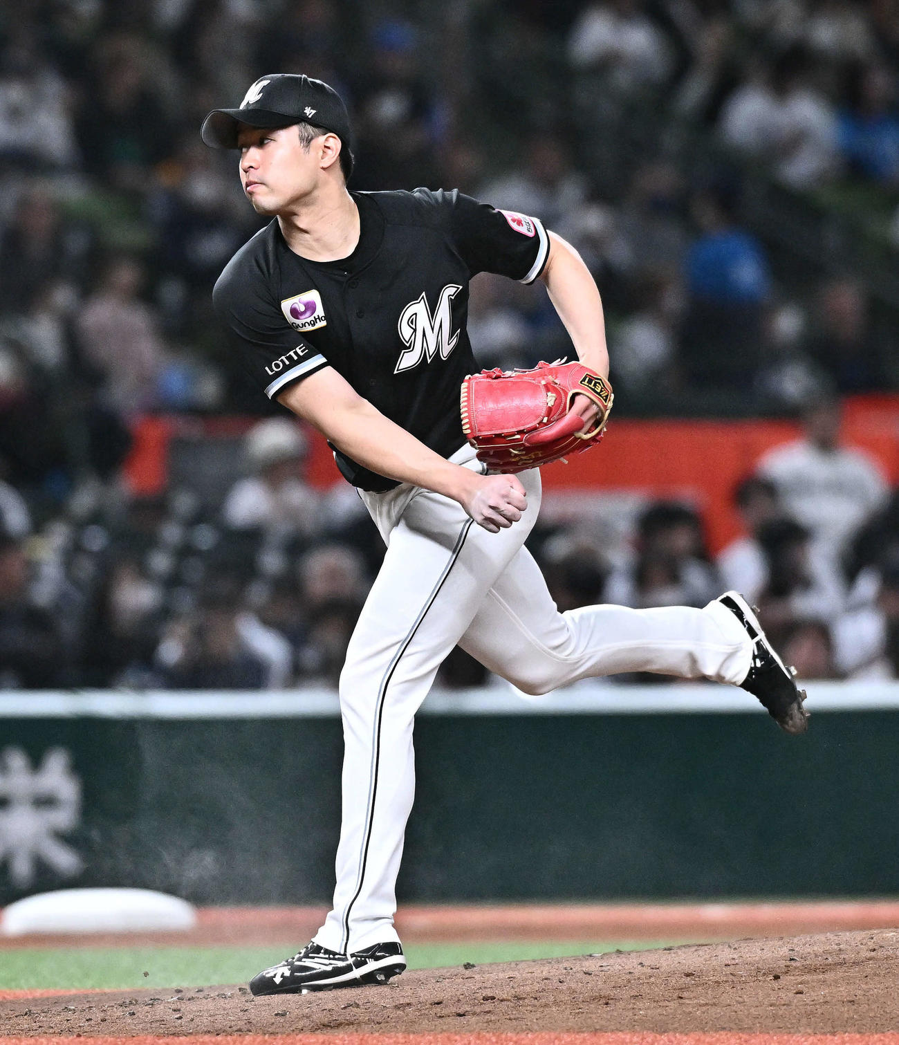 西武対ロッテ　ロッテ先発の種市（撮影・滝沢徹郎）