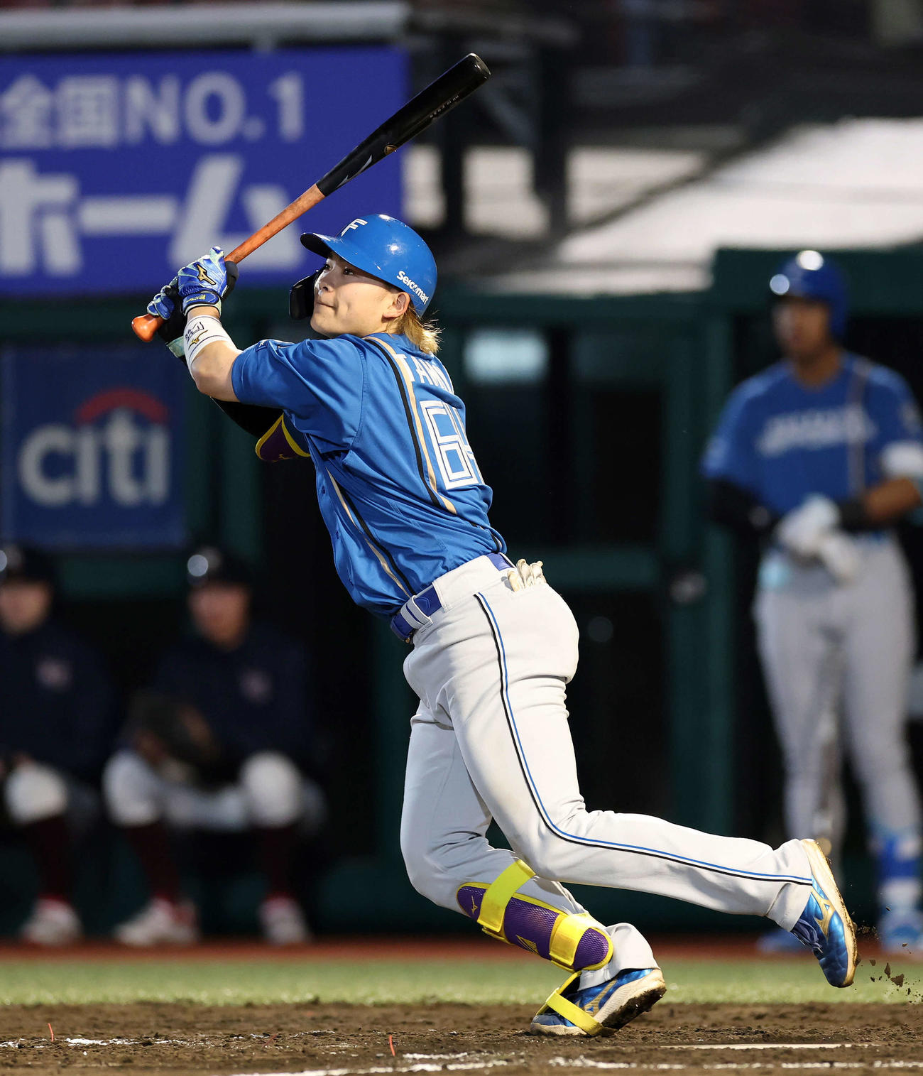楽天対日本ハム　3回表日本ハム無死、田宮は中前打を放つ（撮影・鈴木正人）　
