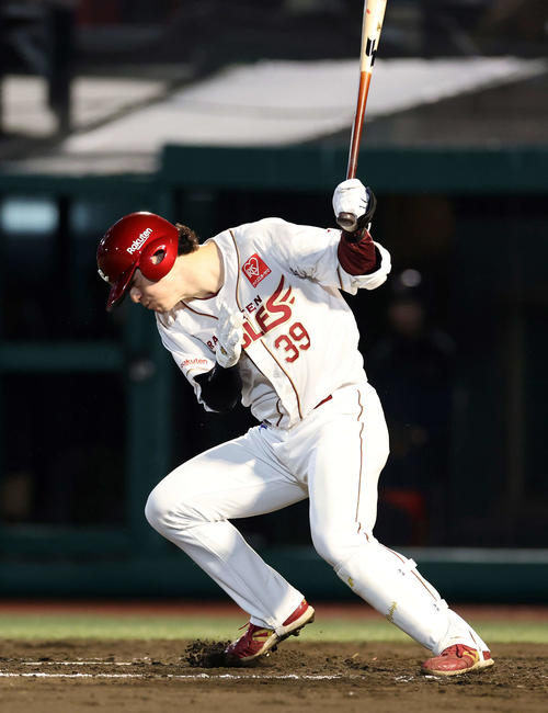 楽天】伊藤裕季也、今季チーム初の猛打賞 プロ初1番起用で1、3回に