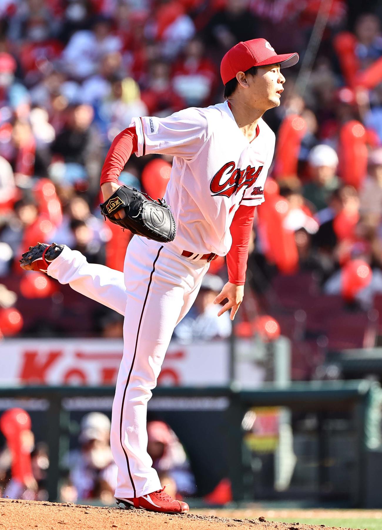 広島対巨人　広島3番手の森浦（撮影・上田博志）