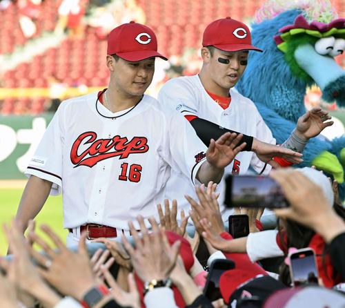 広島】小園海斗リーグ4冠と好調「一番活躍したい」打率、安打数、得点