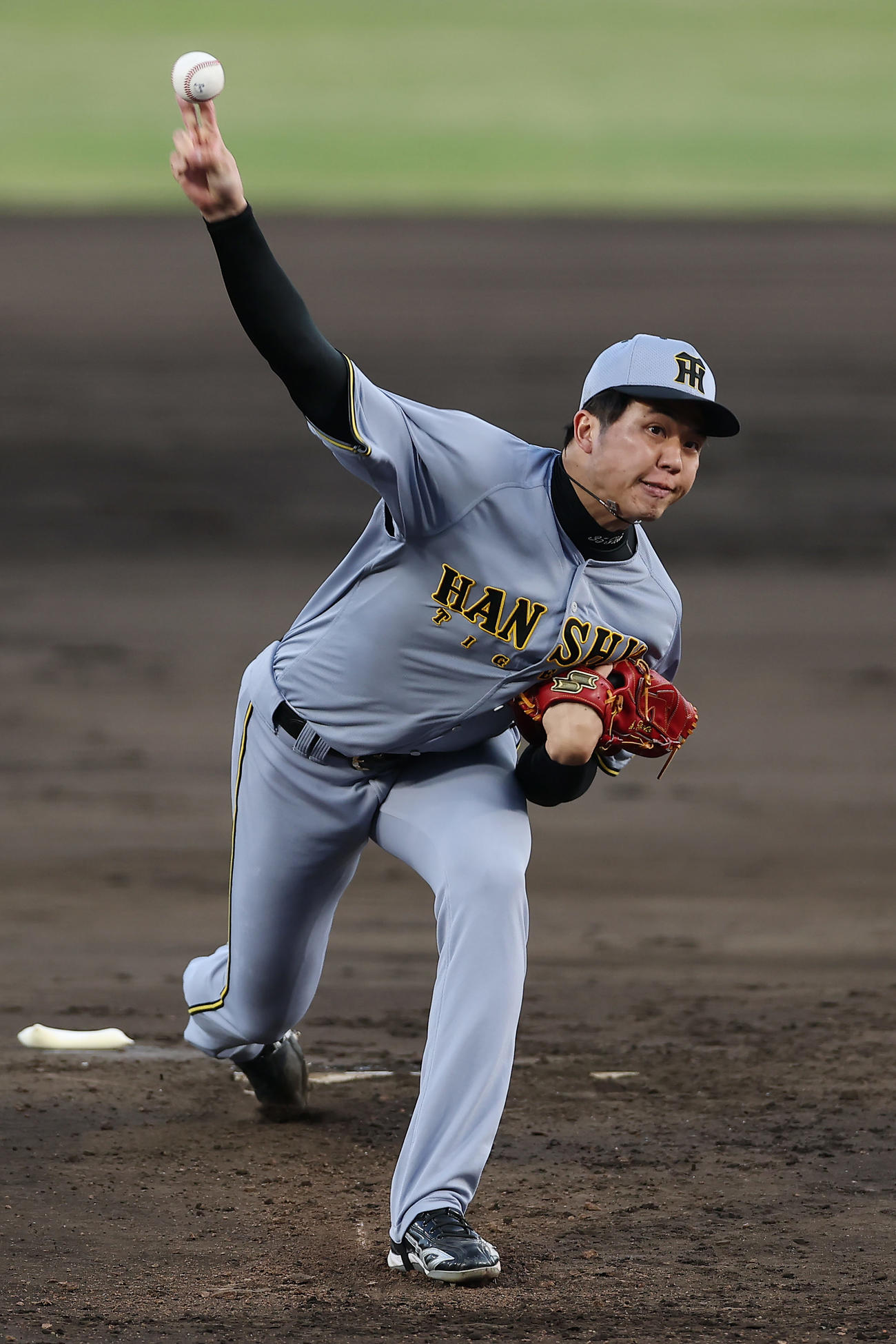 ヤクルト対阪神　力投する阪神先発の才木（撮影・前田充）