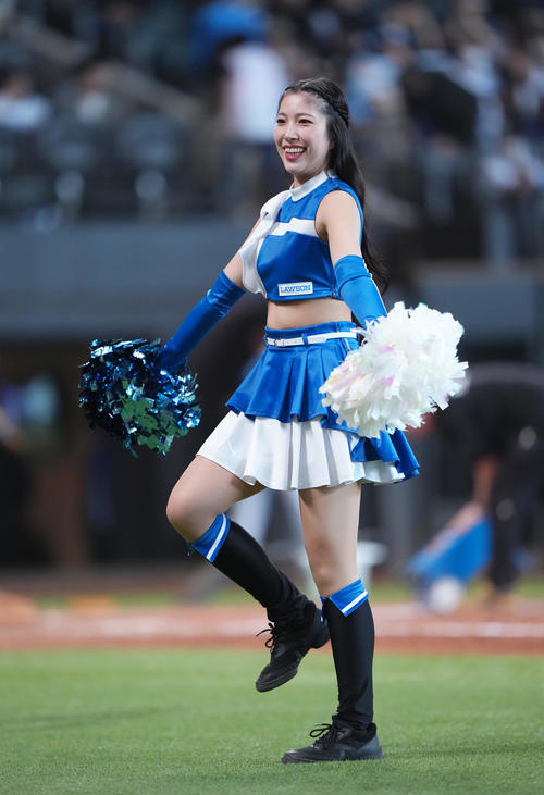 ファイターズガール宮崎莉緒(2025年3月撮影)