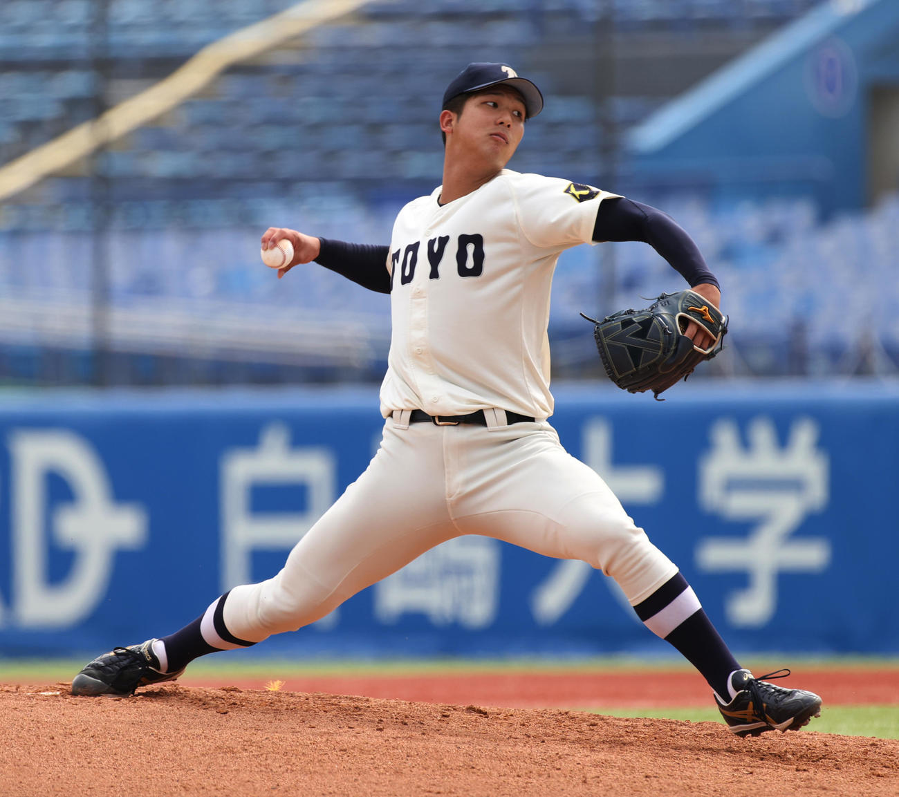 東洋大対国学院大　先発した東洋大・島田（撮影・柴田隆二）
