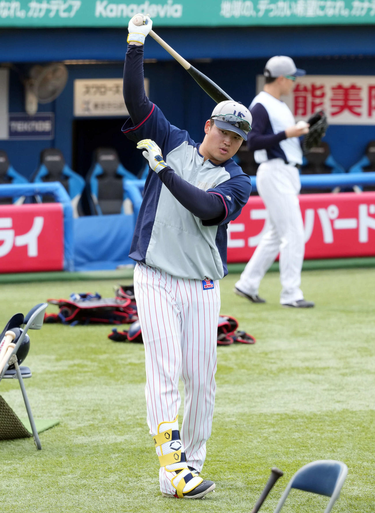 ヤクルト対阪神　1軍に合流したヤクルト村上（撮影・たえ見朱実）