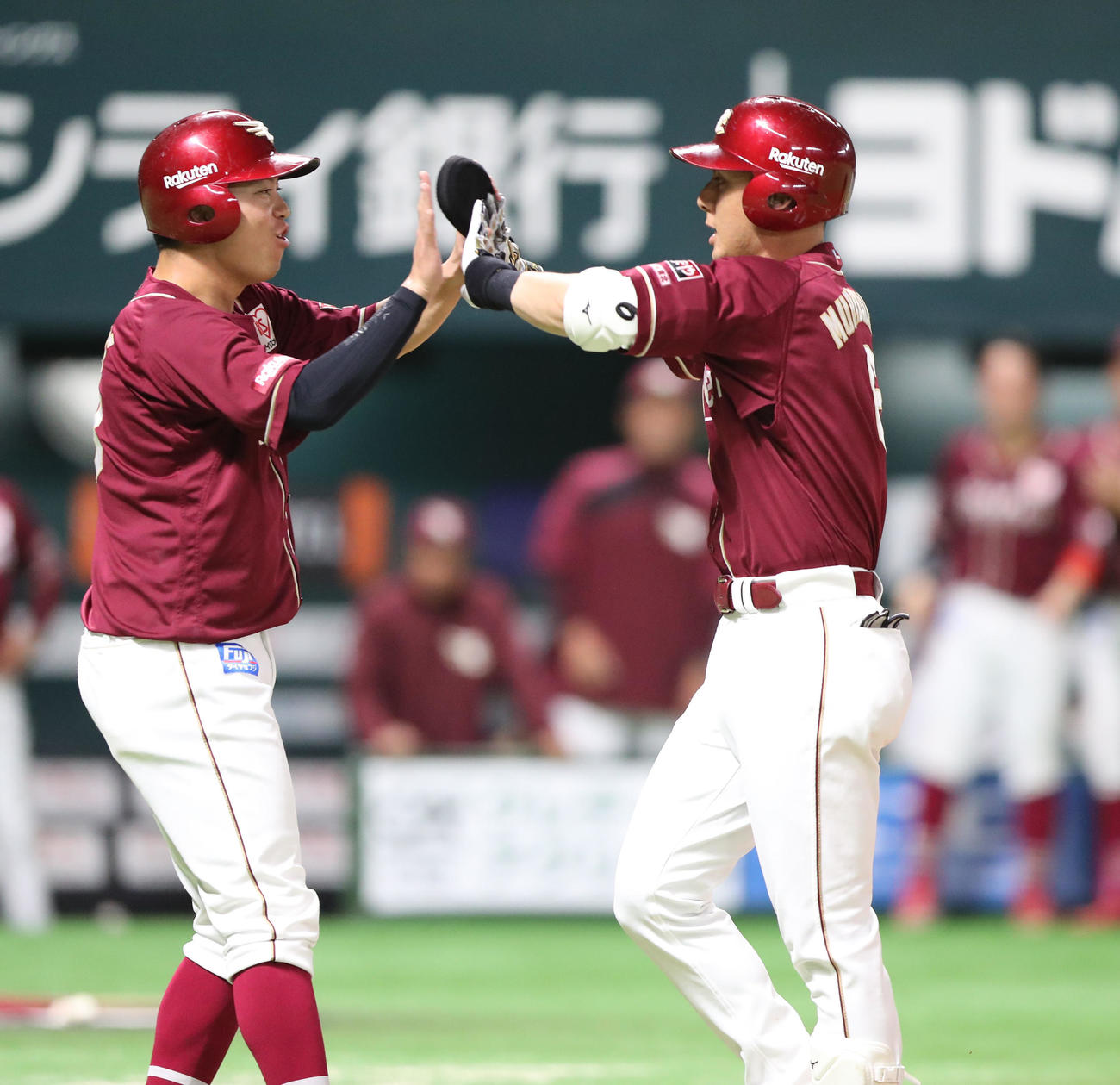 ソフトバンク対楽天　9回表楽天無死二塁、村林は左中間に同点となる2点本塁打を放つ（撮影・梅根麻紀）