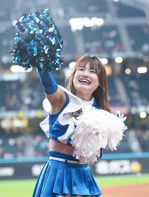 ファイターズガール鈴木志織(2025年4月撮影)