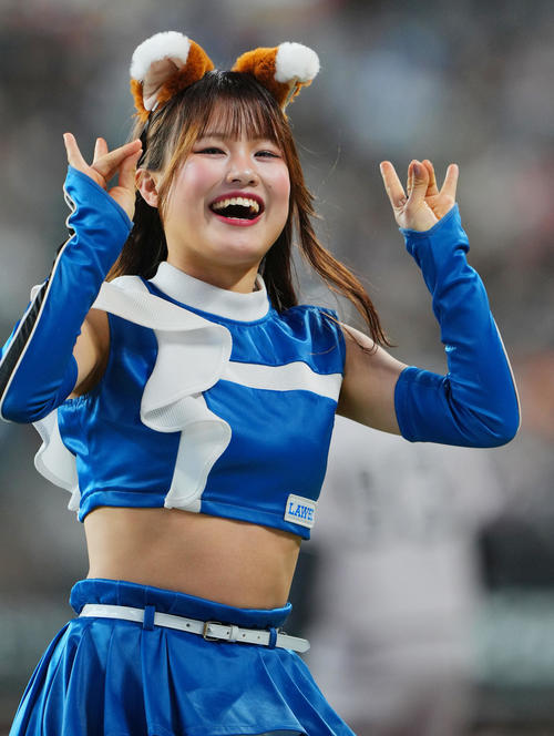 ファイターズガール鈴木志織(2025年3月撮影)