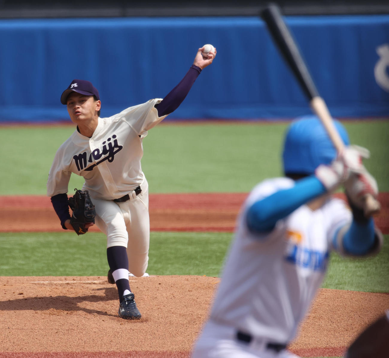 明大対東大　先発した明大・毛利（撮影・柴田隆二）