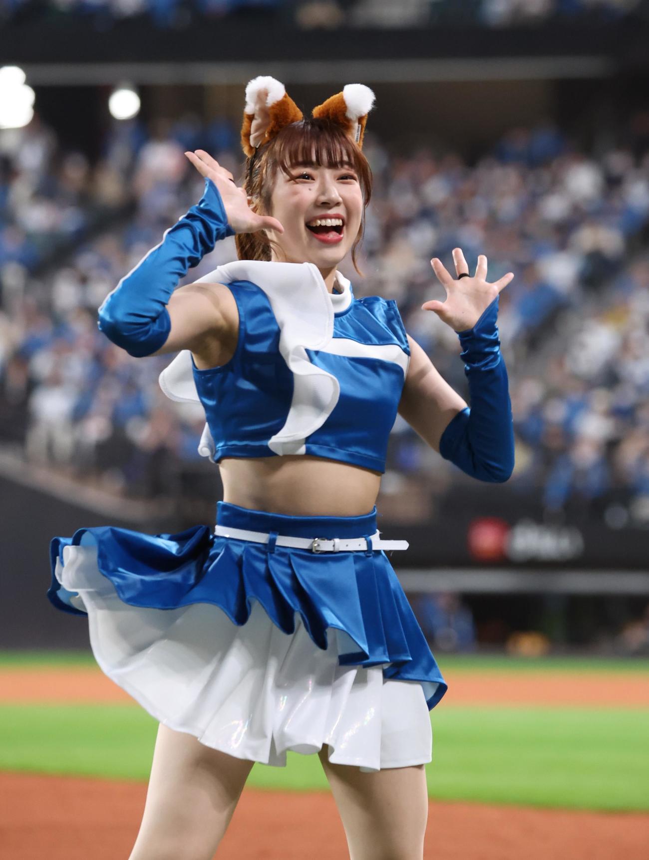 ファイターズガールの上山真奈