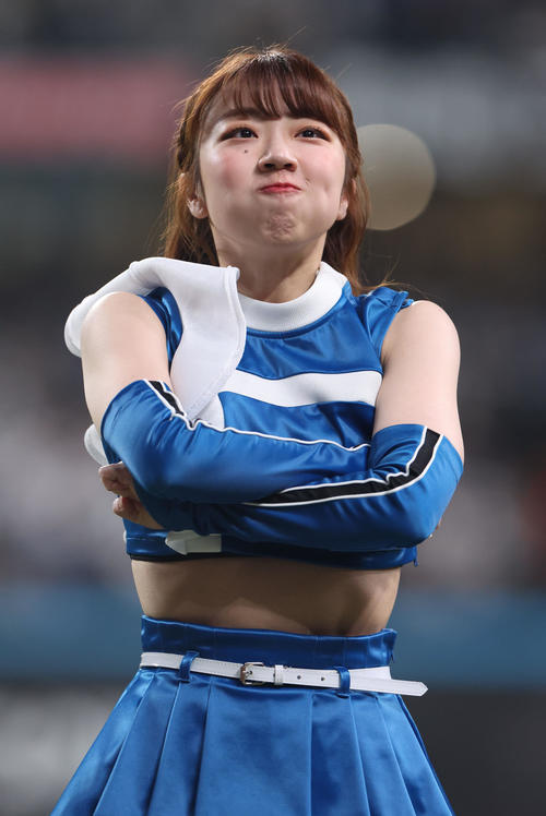 踊るファイターズガールの上山真奈