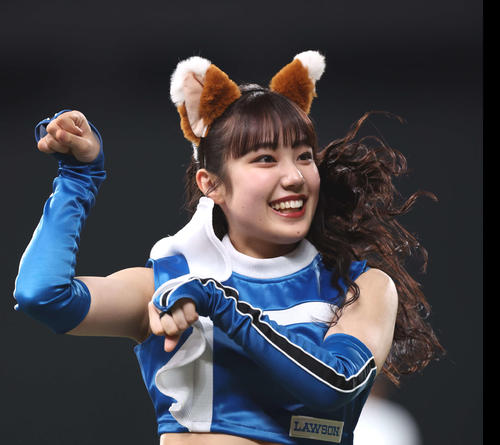 ファイターズガール中桐衣麻(2025年4月撮影)