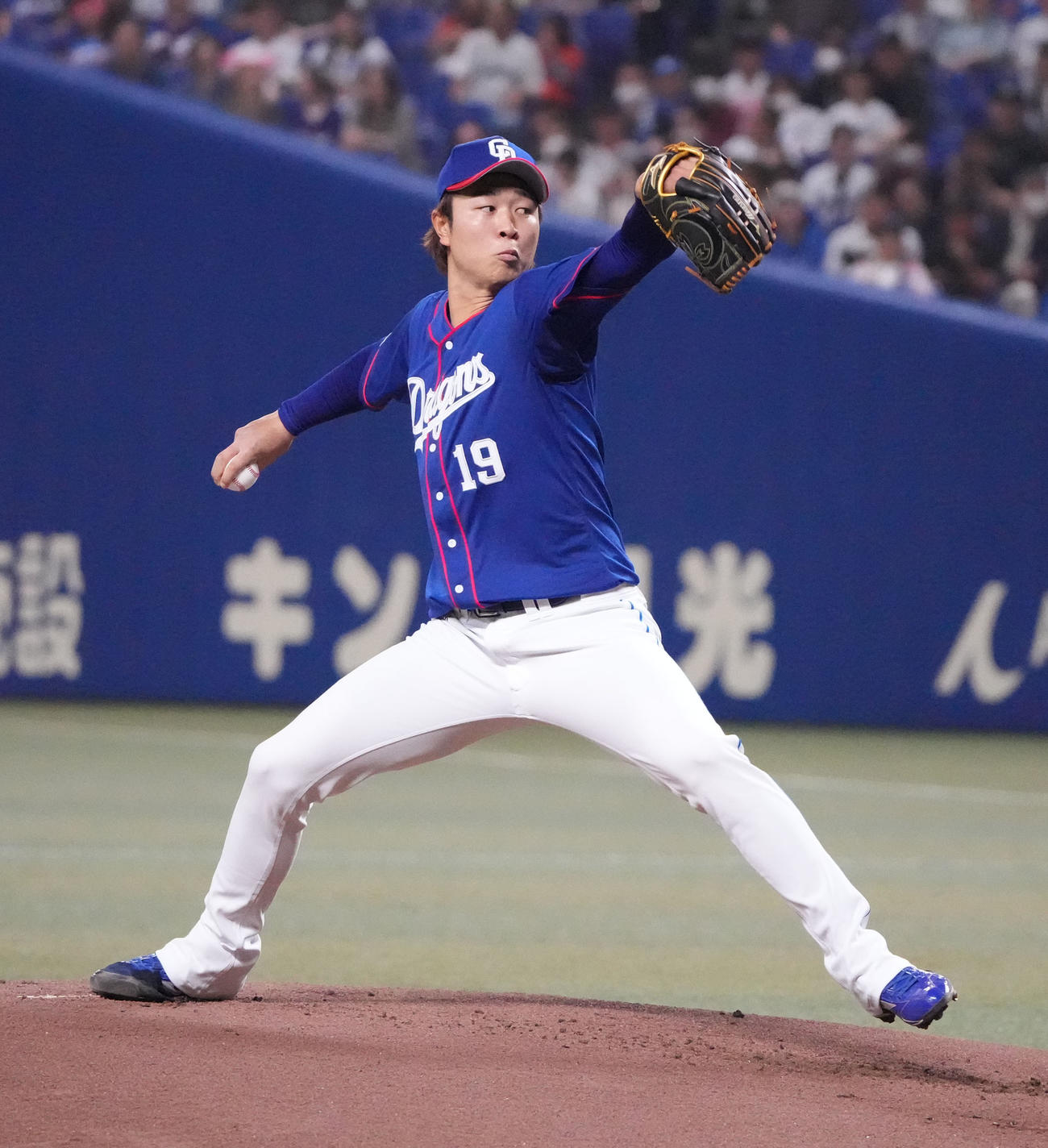 中日対DeNA 1回表、登板する中日先発の高橋宏（撮影・森本幸一）