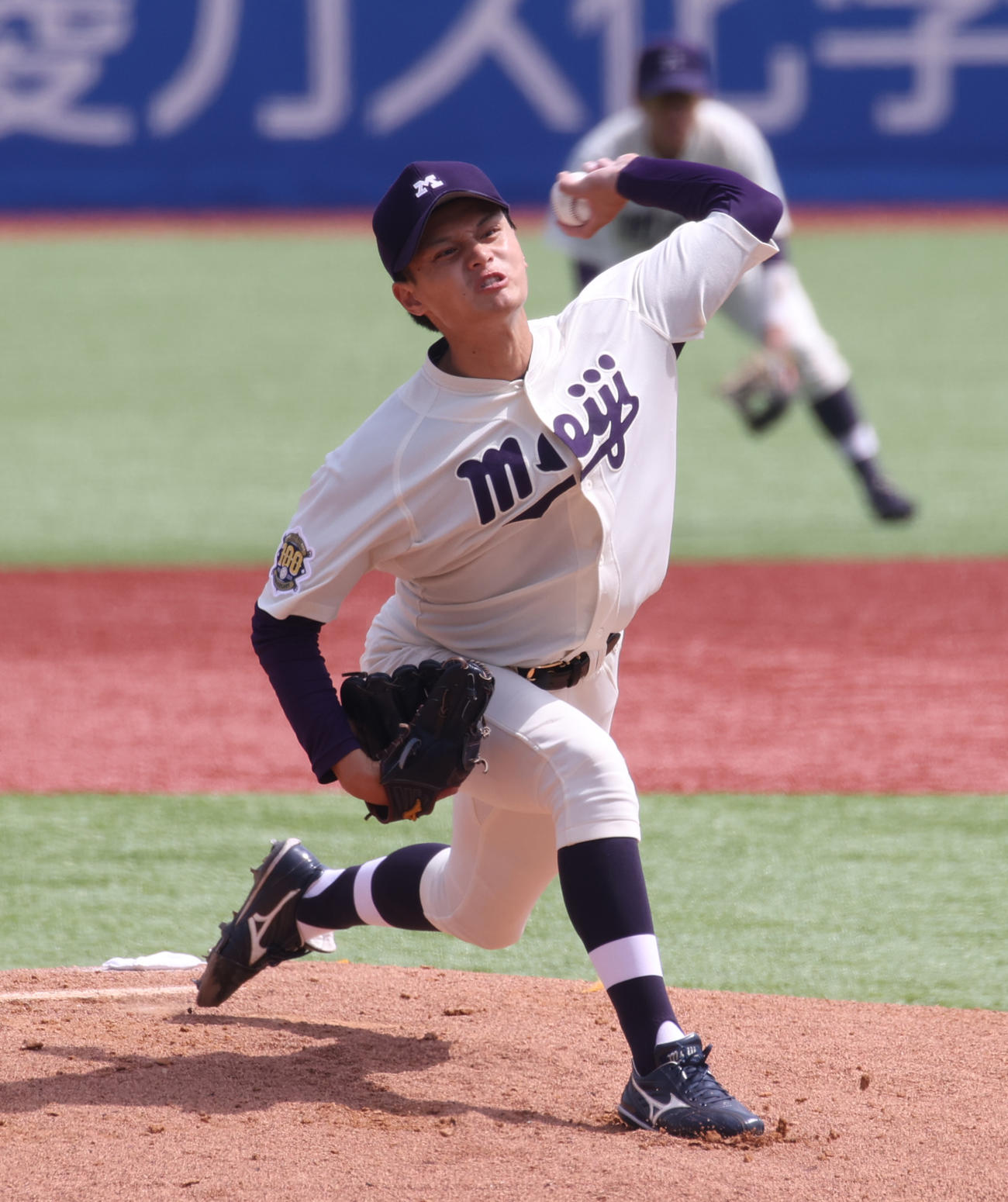 明大対東大　先発した明大・毛利（撮影・柴田隆二）