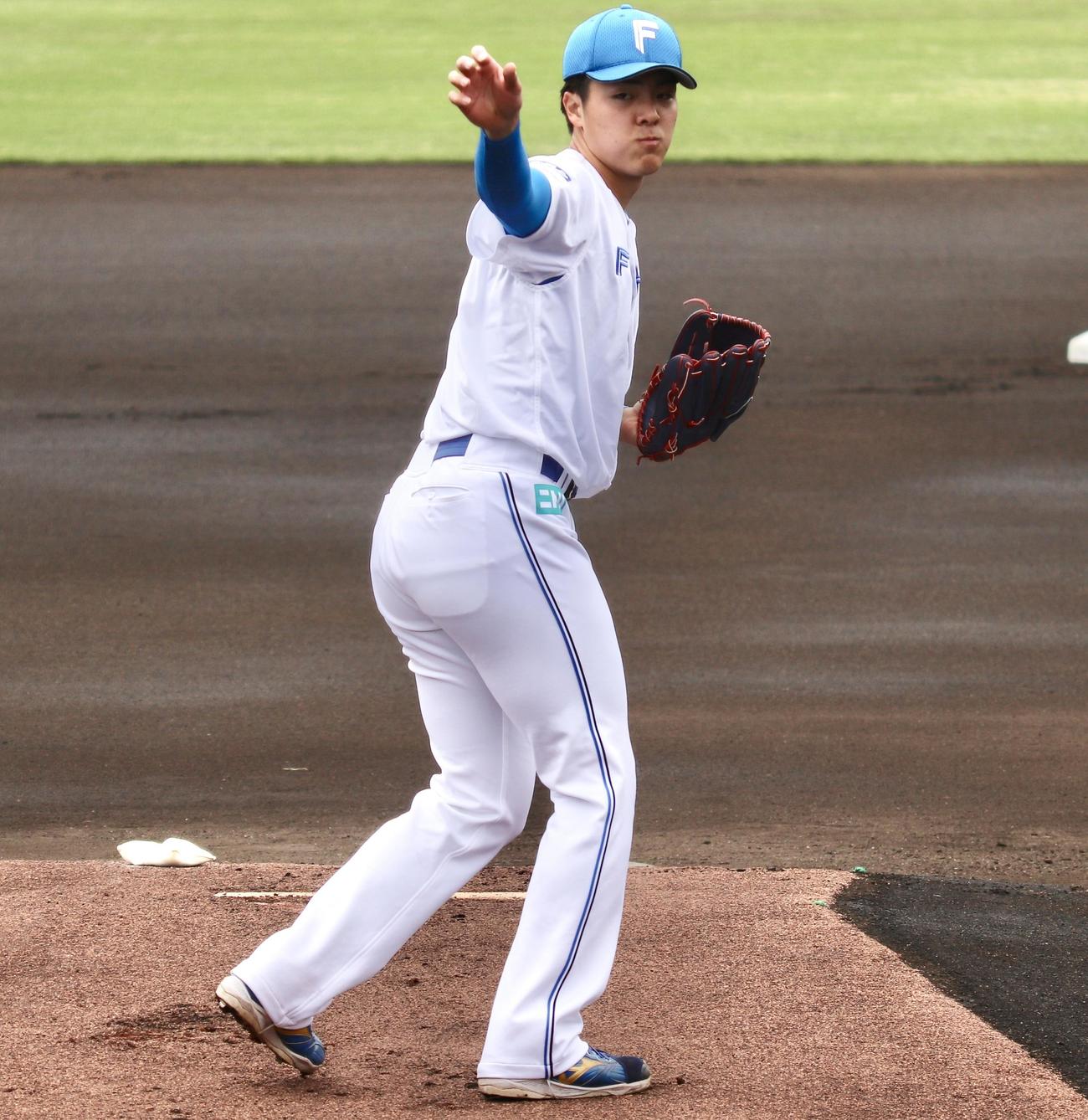 イースタン・リーグ　日本ハム対オイシックス　日本ハム先発の柴田（撮影・黒須亮）