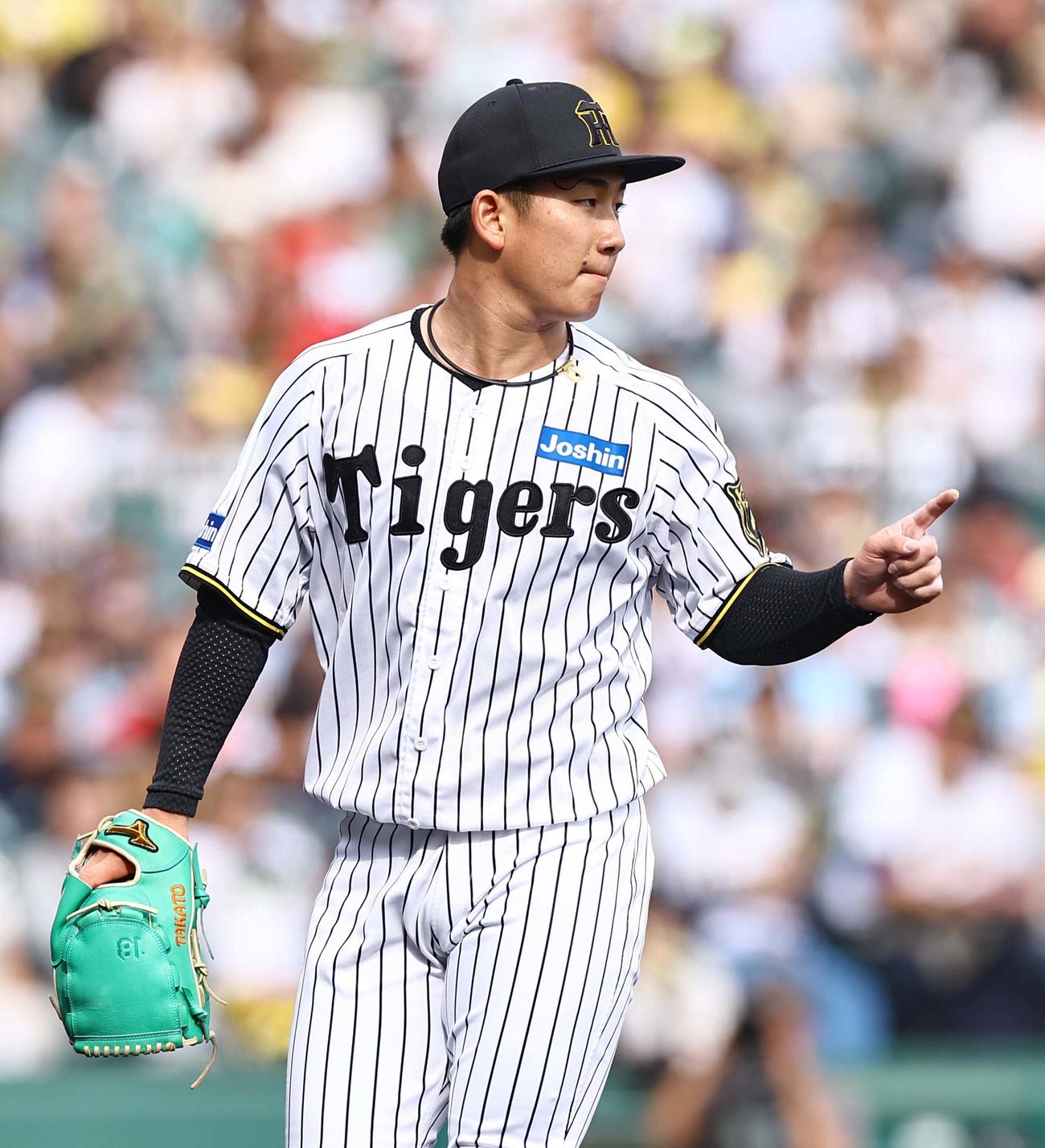 阪神対広島　5回無失点で降板する伊原（撮影・上田博志）