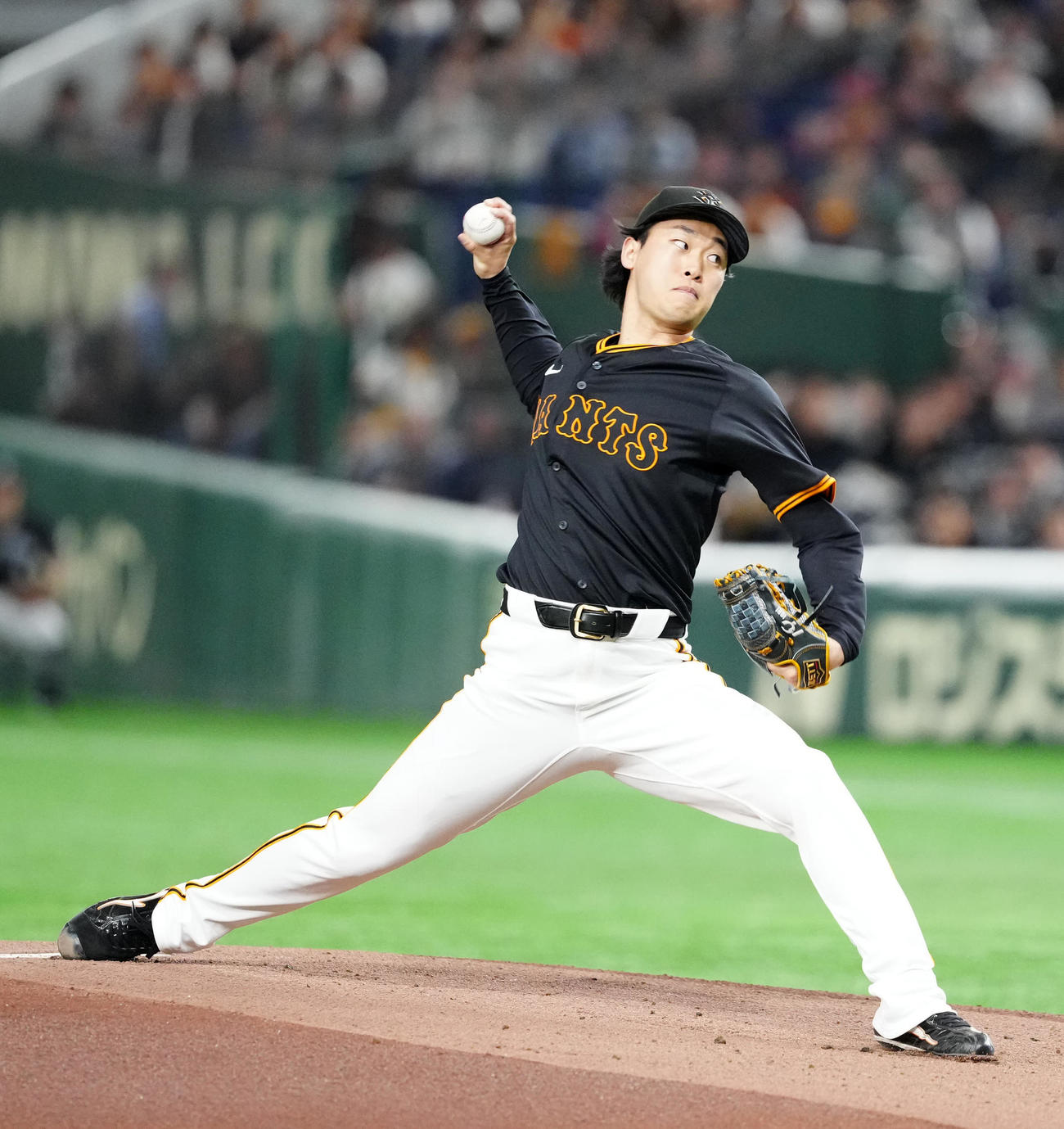 巨人山崎伊織（2025年4月16日撮影）