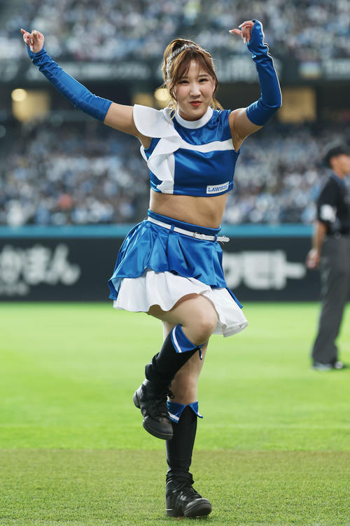 ファイターズガール高橋萌絵子（2025年4月撮影）