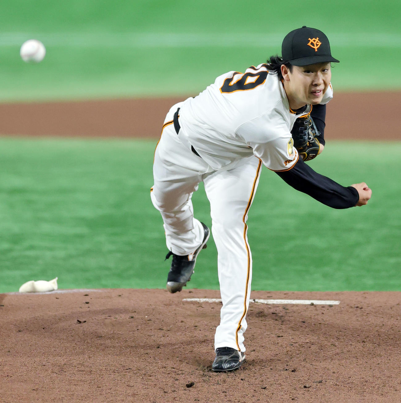 巨人対中日　巨人先発の山崎（撮影・野上伸悟）