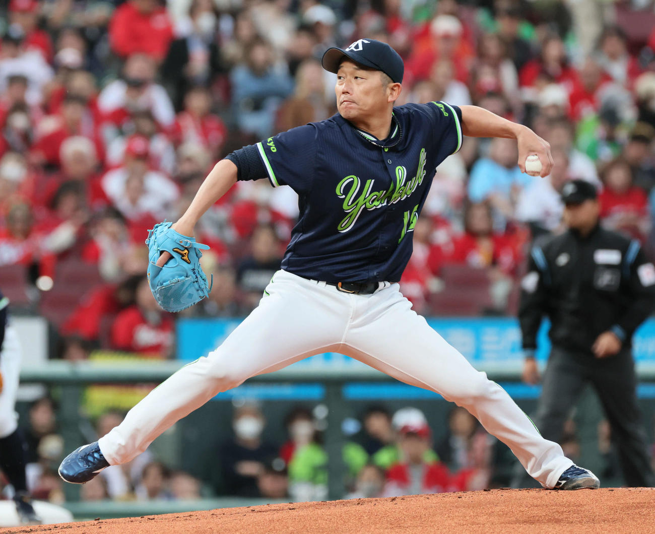 広島対ヤクルト　ヤクルト先発の石川（撮影・加藤孝規）