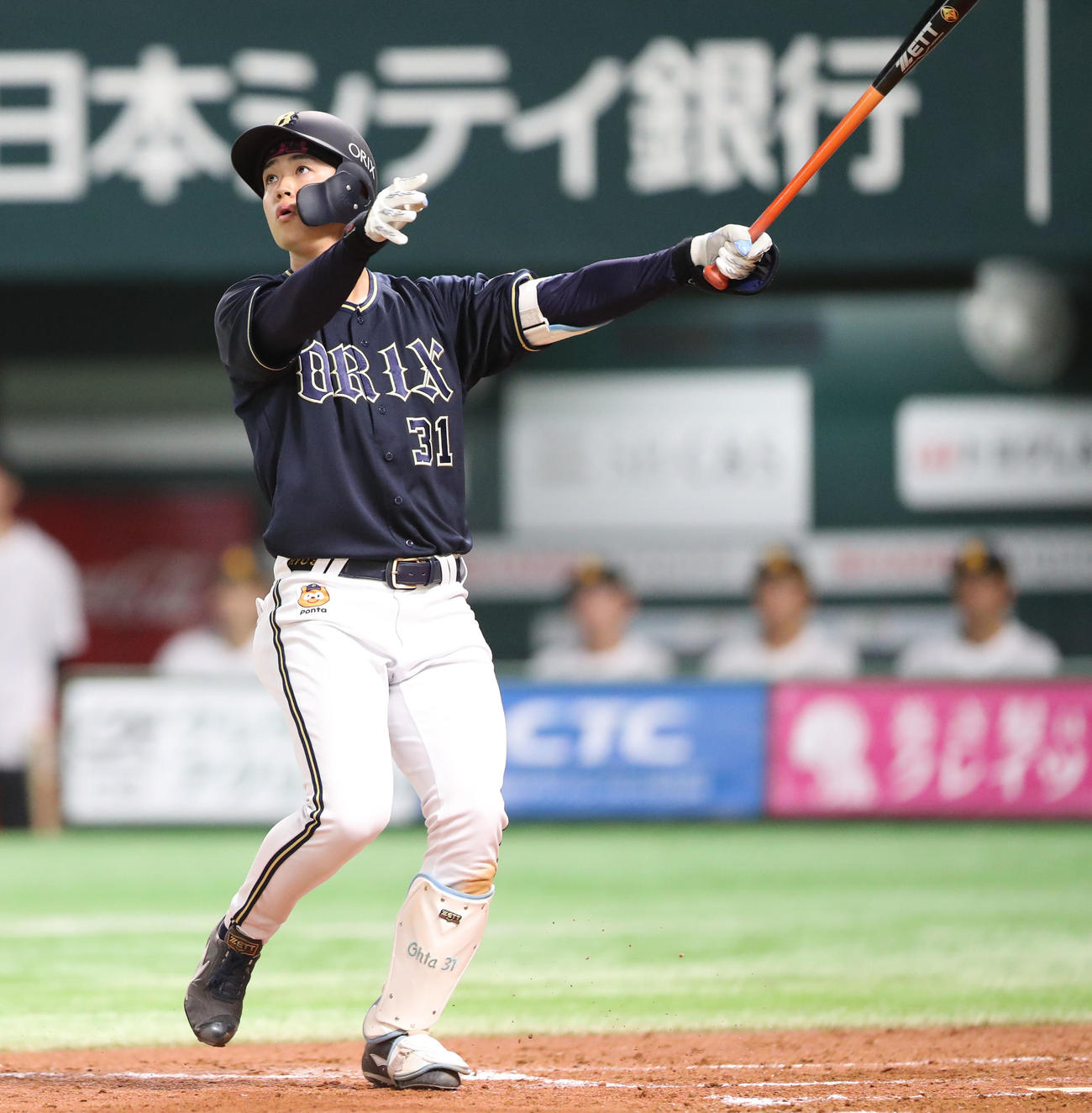 ソフトバンク対オリックス　4回表オリックス無死、太田は左越えに本塁打を放つ（撮影・梅根麻紀）