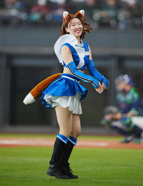 ファイターズガール千葉しずく（2025年3月撮影）