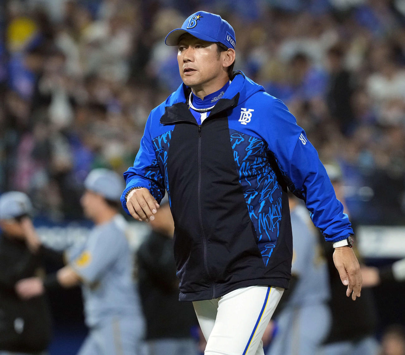 DeNA対阪神　阪神に敗れ厳しい表情のDeNA三浦大輔監督（撮影・たえ見朱実）