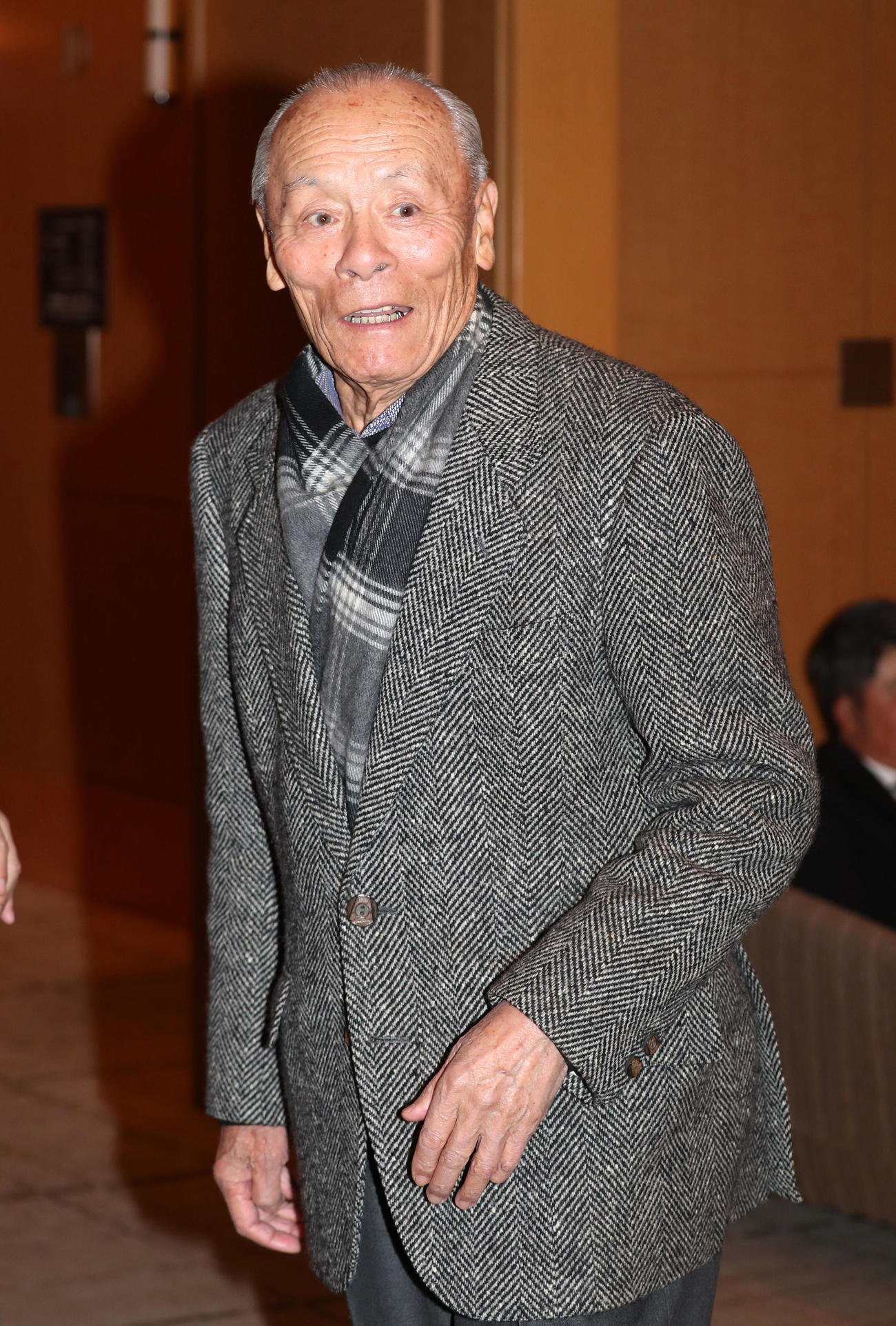 19年、OB総会に参加する小山正明氏