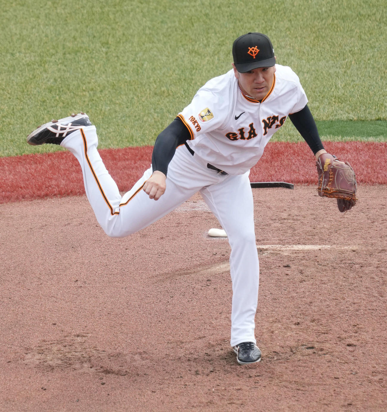 イースタン公式戦　巨人対日本ハム　先発で2回無失点と好投した巨人先発の田中将（撮影・小沢裕）