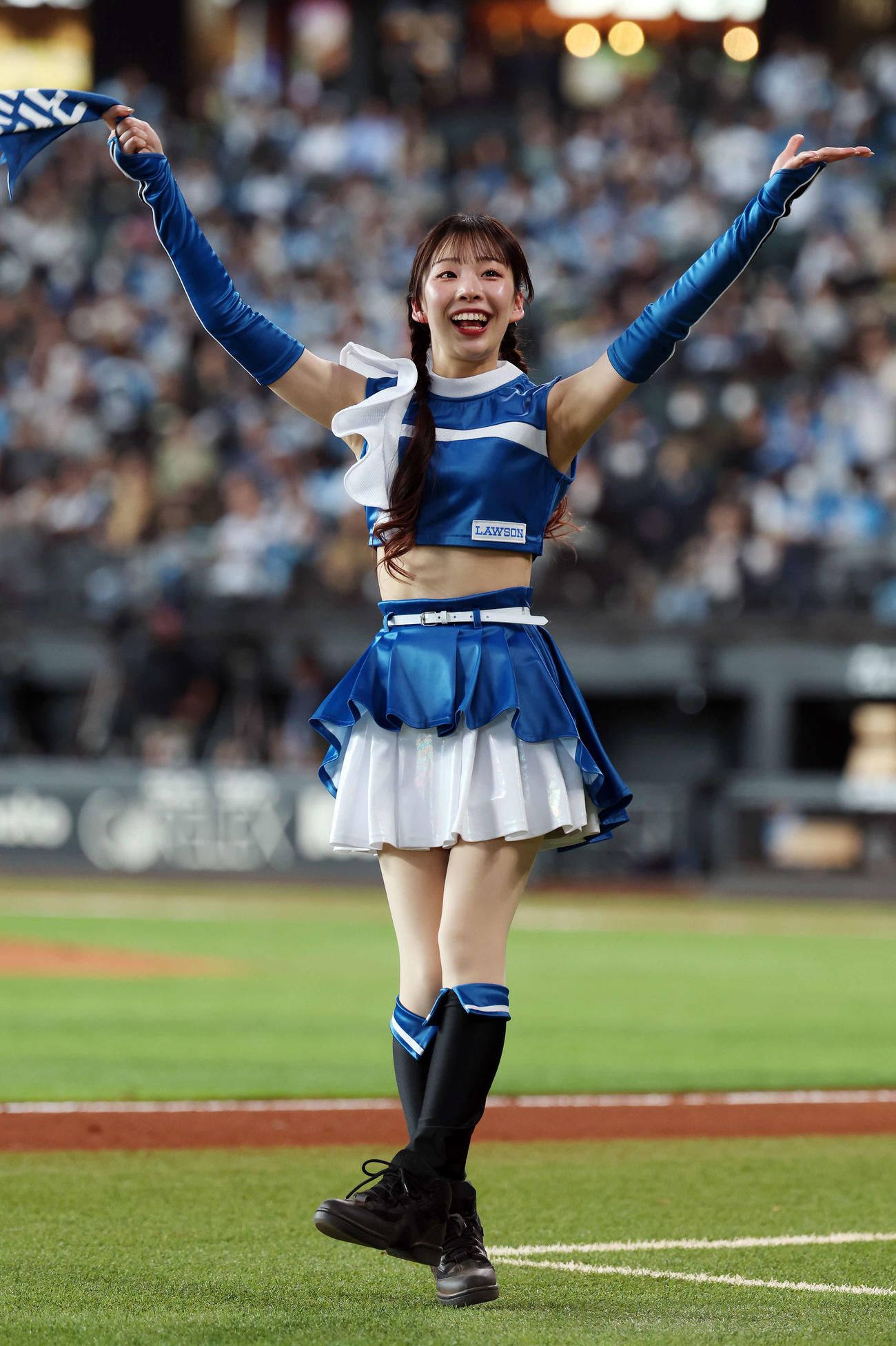 ファイターズガール松井みなみさん（撮影・宮地輝）