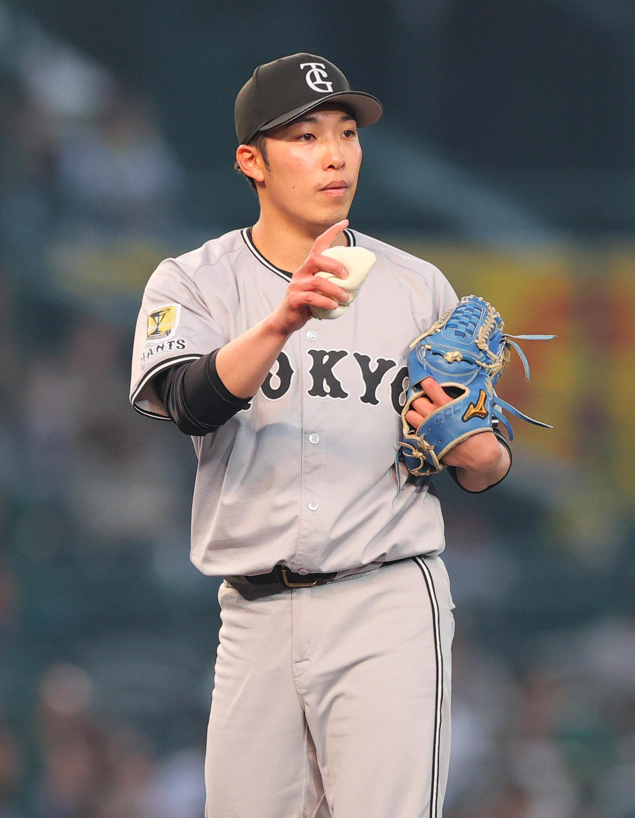 阪神対巨人　巨人先発の赤星（撮影・上山淳一）