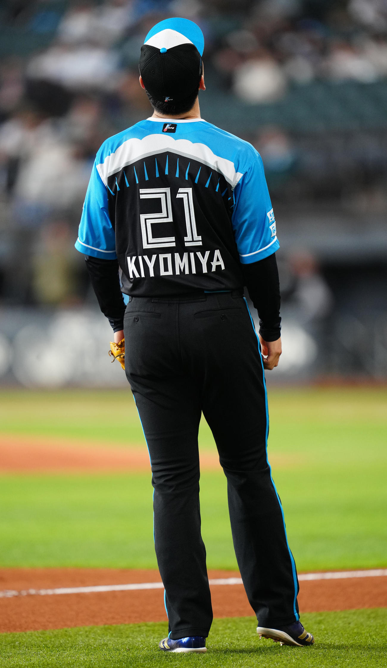 日本ハム対ロッテ　試合前、シートノックに臨む日本ハム清宮幸（撮影・江口和貴）