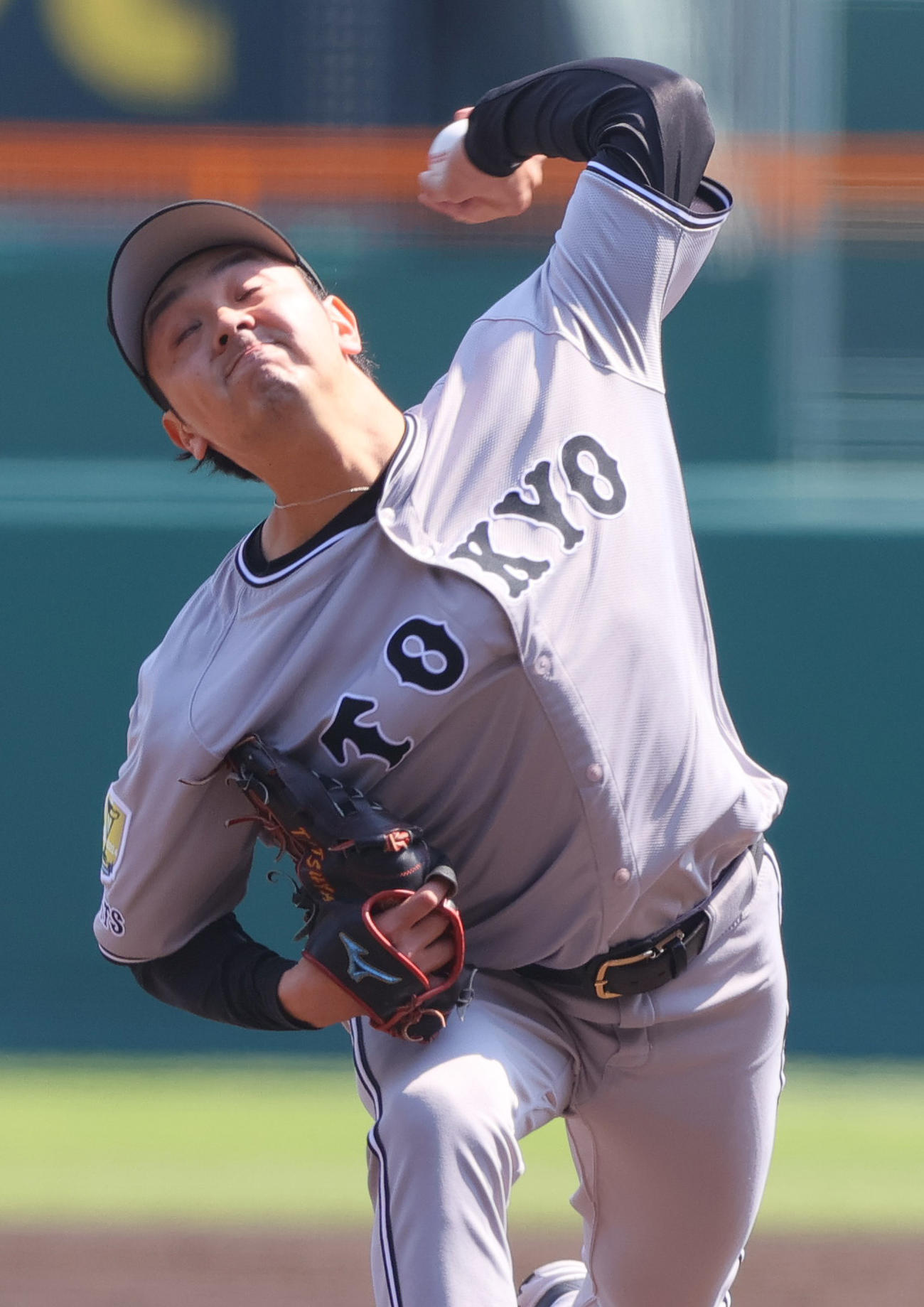 阪神対巨人　巨人先発の石川（撮影・上山淳一）