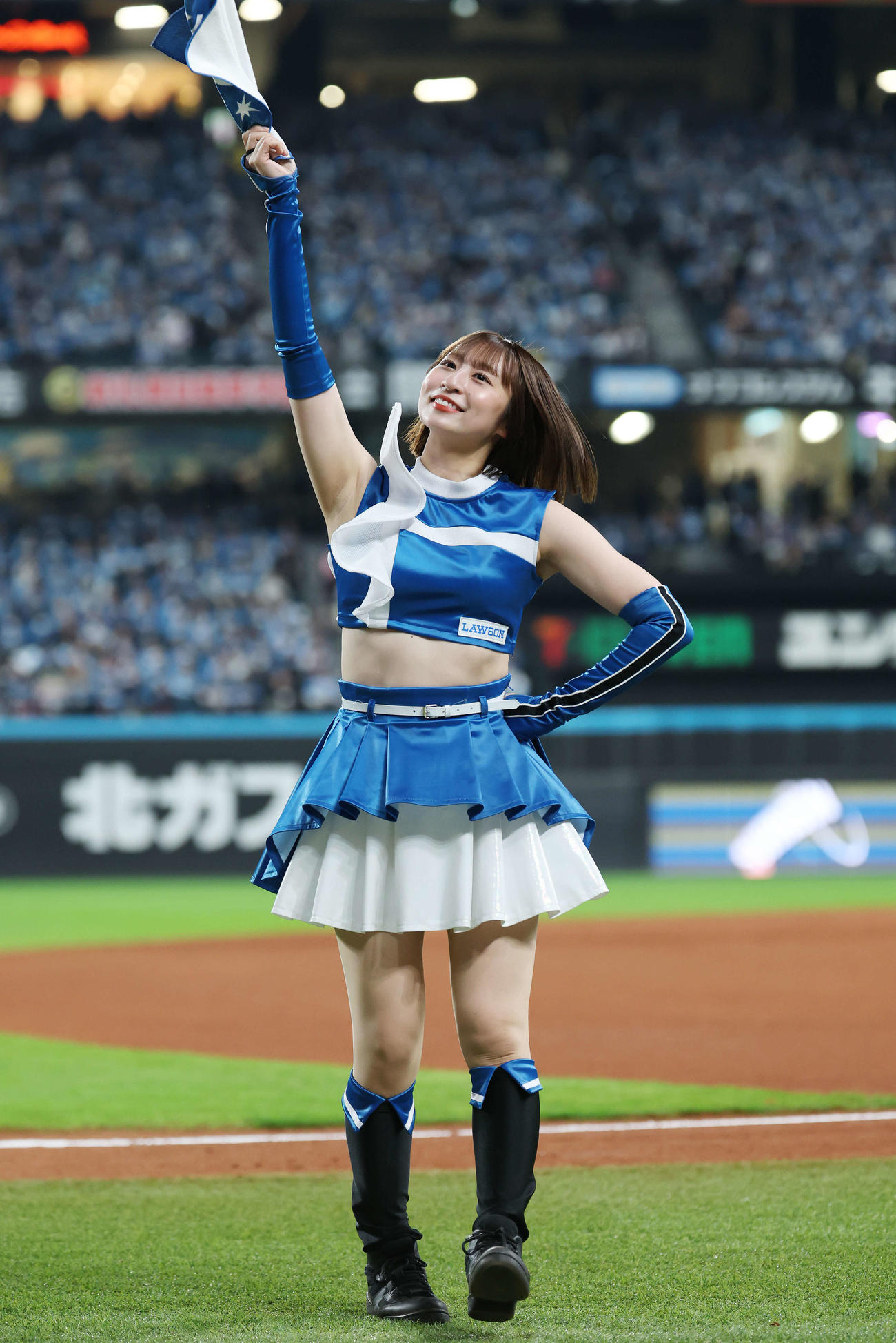 ファイターズガール原藤由衣さん（撮影・宮地輝）