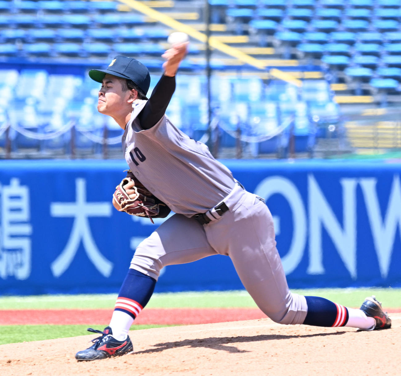 東京六大学野球　明大対慶大　早大戦に先発した慶大・渡辺和（撮影・千葉一成）