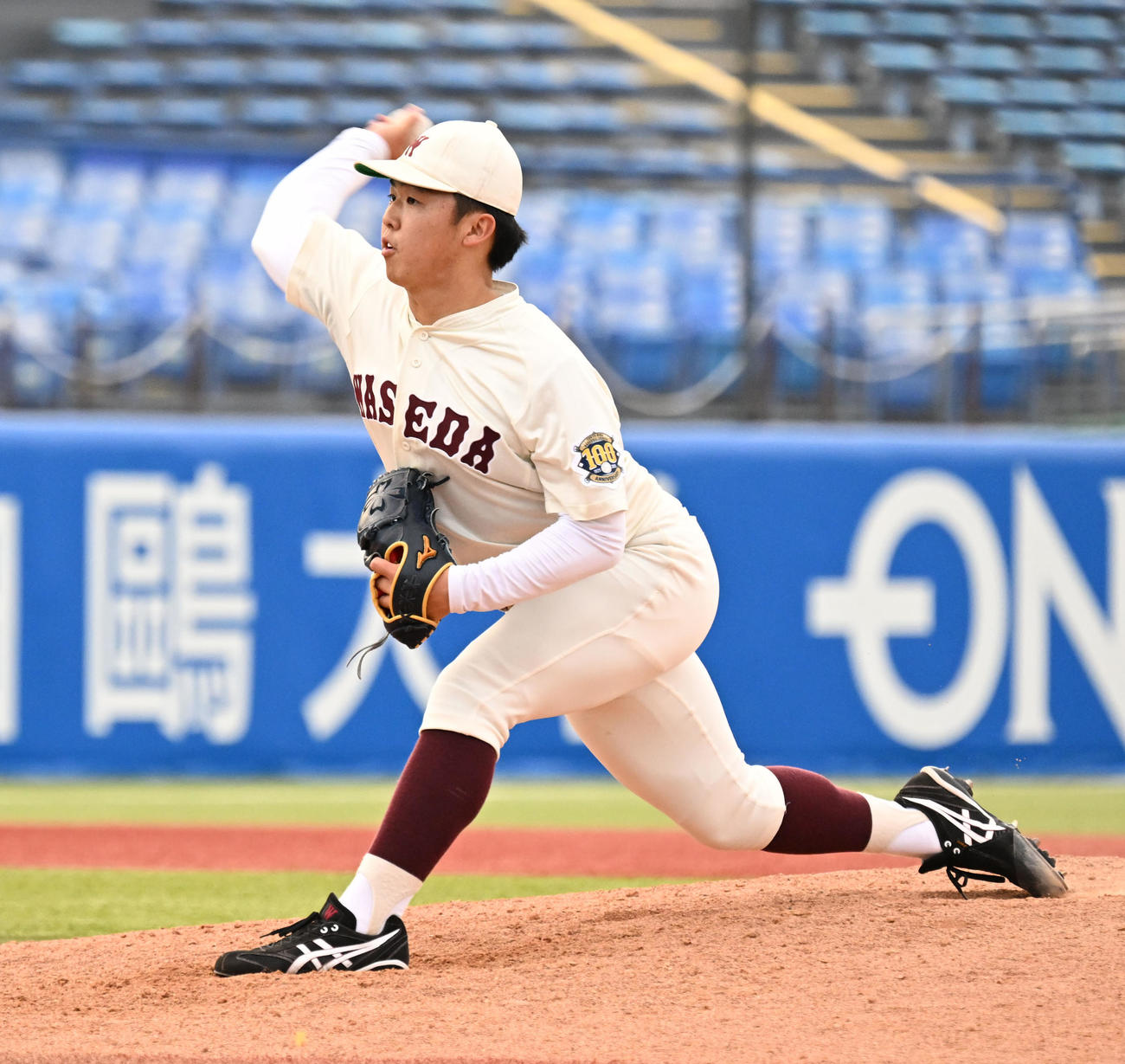 東京六大学野球　法大対早大　7回、2番手で登板した早大・越井（撮影・千葉一成）