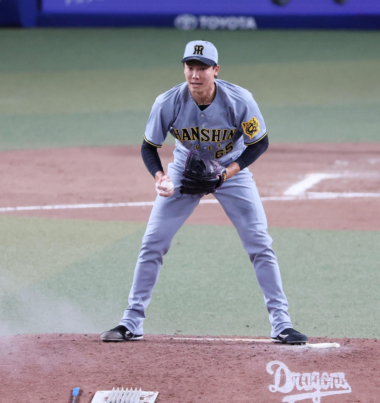 中日対阪神　7回裏、阪神2番手で登板した湯浅（撮影・加藤哉）