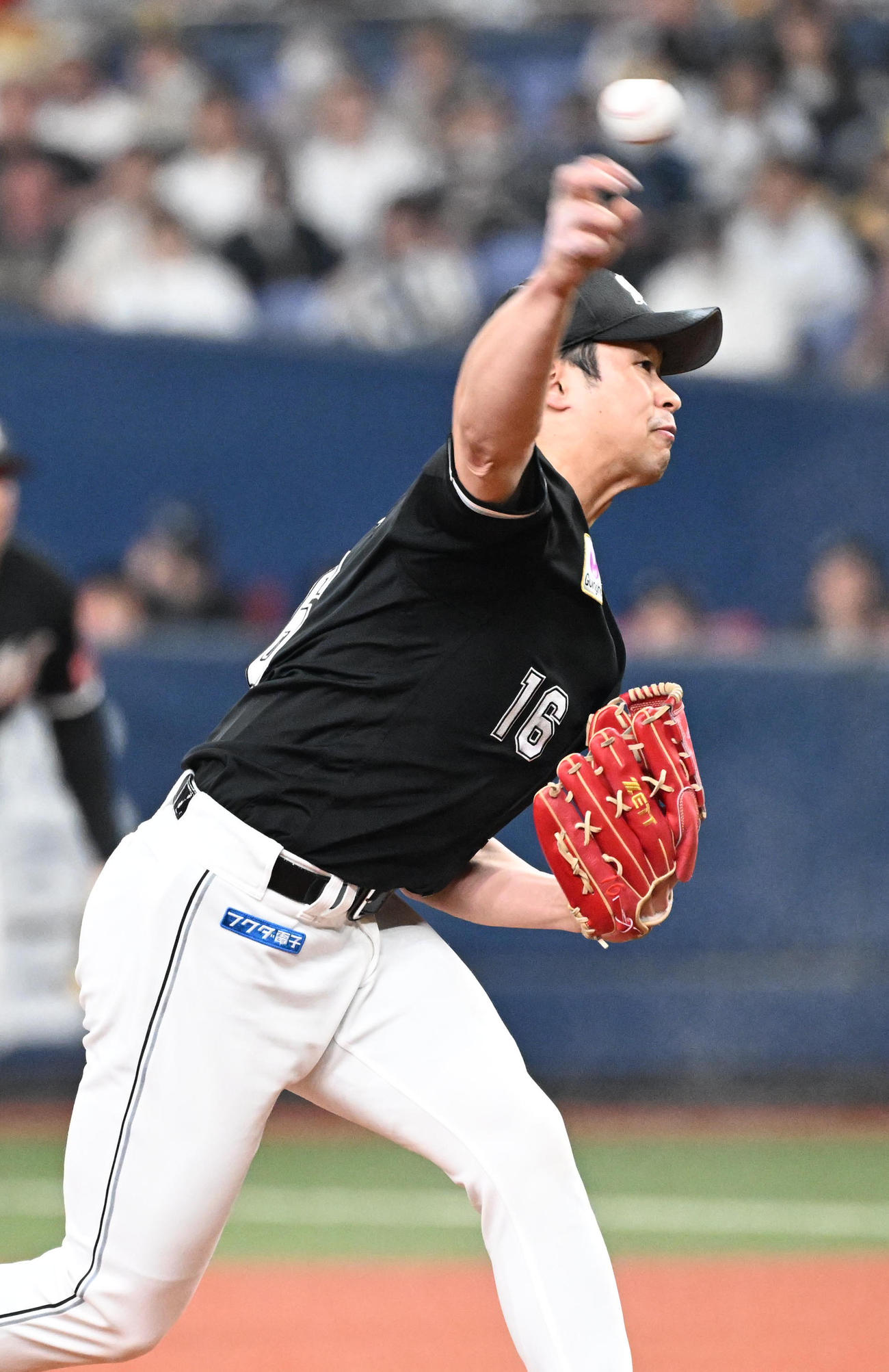 オリックス対ロッテ　先発するロッテ種市（撮影・和賀正仁）