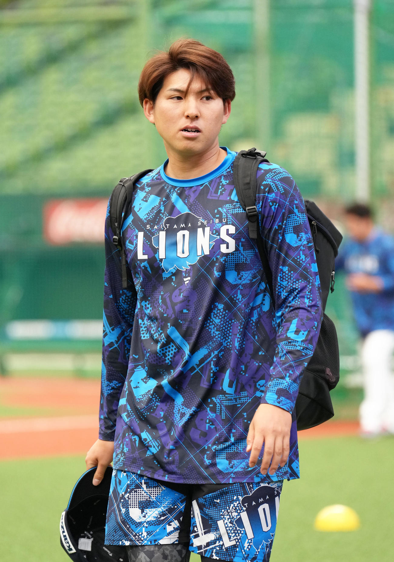 合流した西武武内（撮影・足立雅史）
