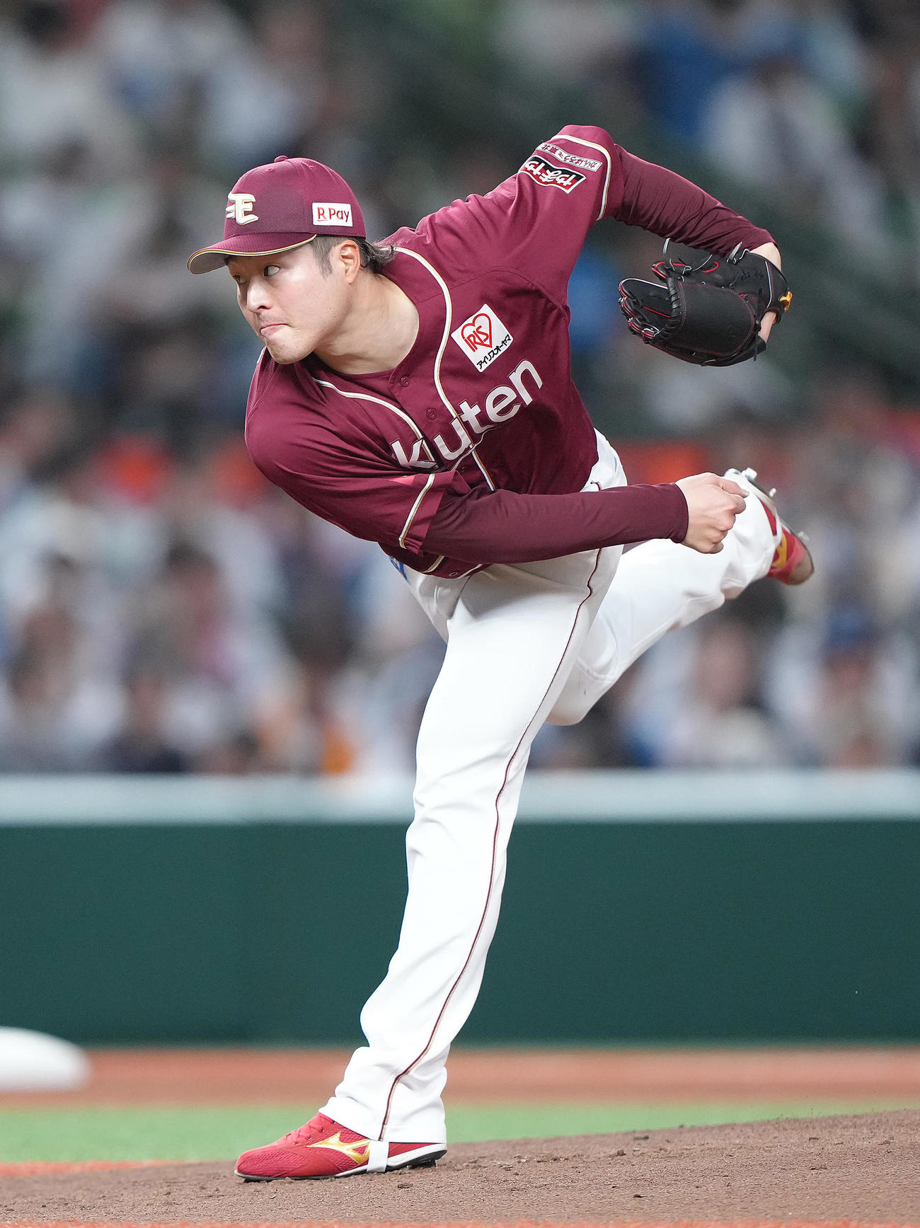 西武対楽天　楽天先発の滝中（撮影・足立雅史）