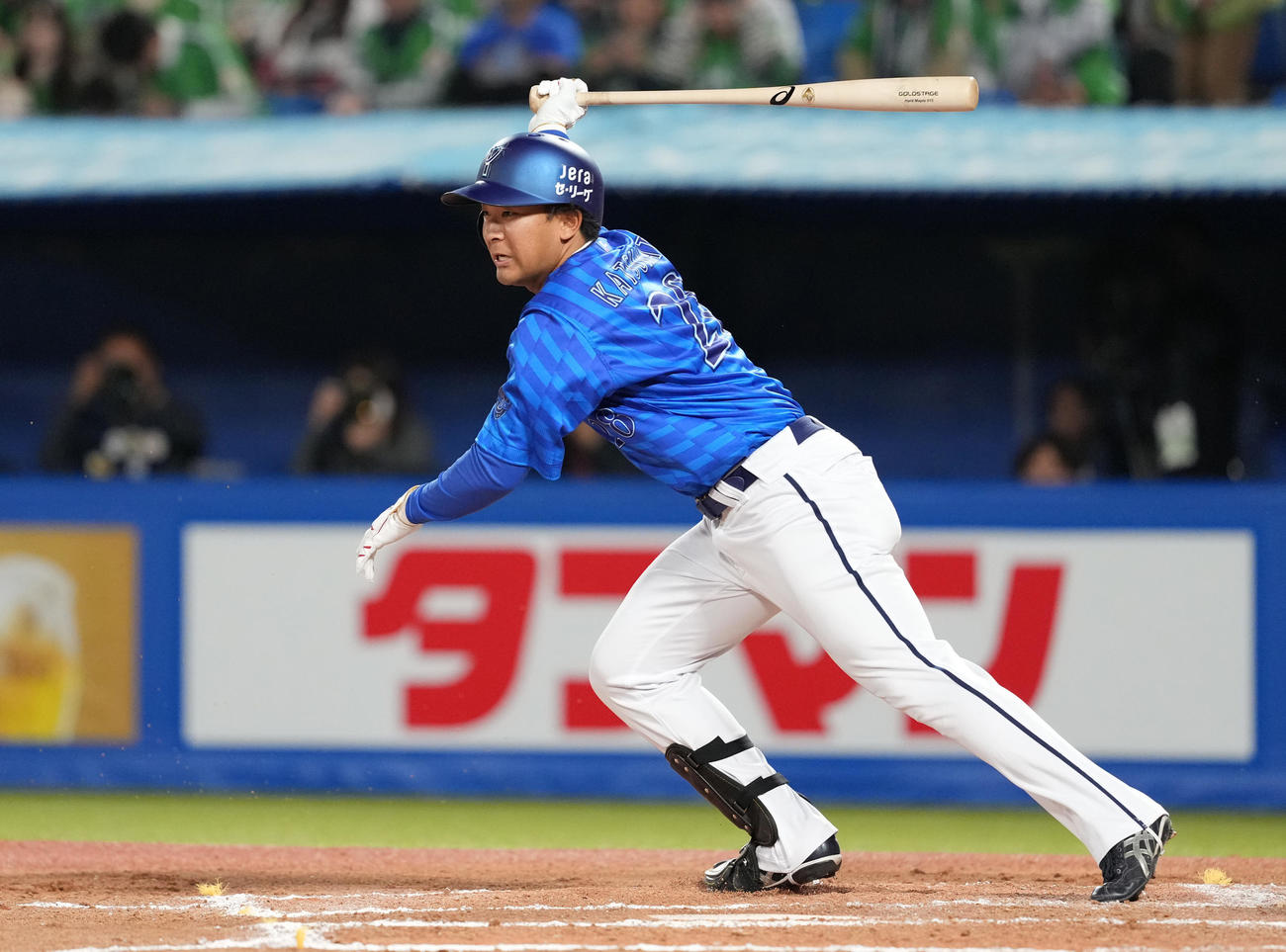 ヤクルト対DeNA 7回表DeNA2死、三ゴロに倒れる代打勝又（撮影・鈴木みどり）