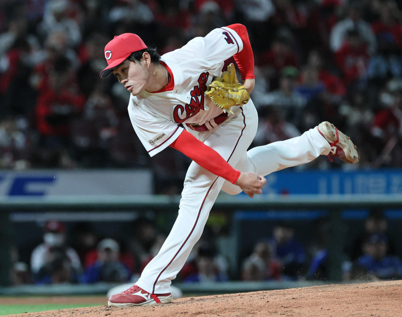 広島対新中日　9回表中日、広島4番手の斉藤（撮影・加藤孝規）