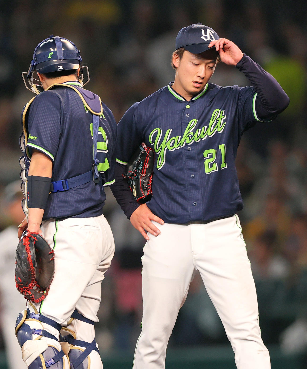 阪神対ヤクルト　6回途中で降板するヤクルト先発の吉村（撮影・上山淳一）