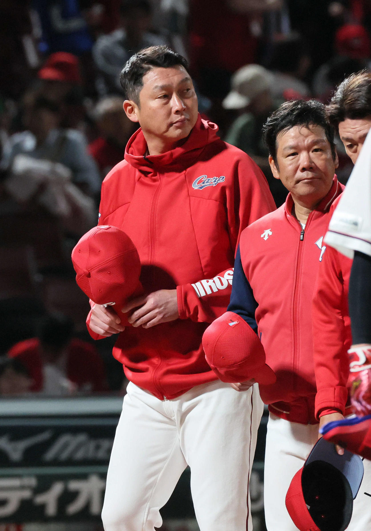 広島対新中日　7連敗の新井監督（撮影・加藤孝規）