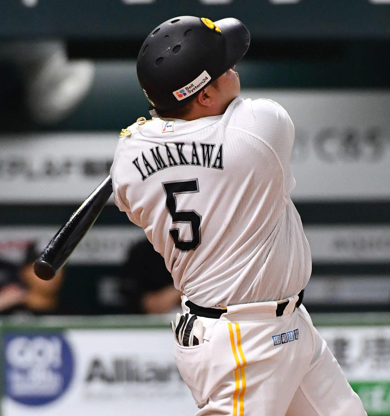 ソフトバンク対ロッテ　4回裏ソフトバンク1死、山川は先制の左越え本塁打を放つ（撮影・岩下翔太）