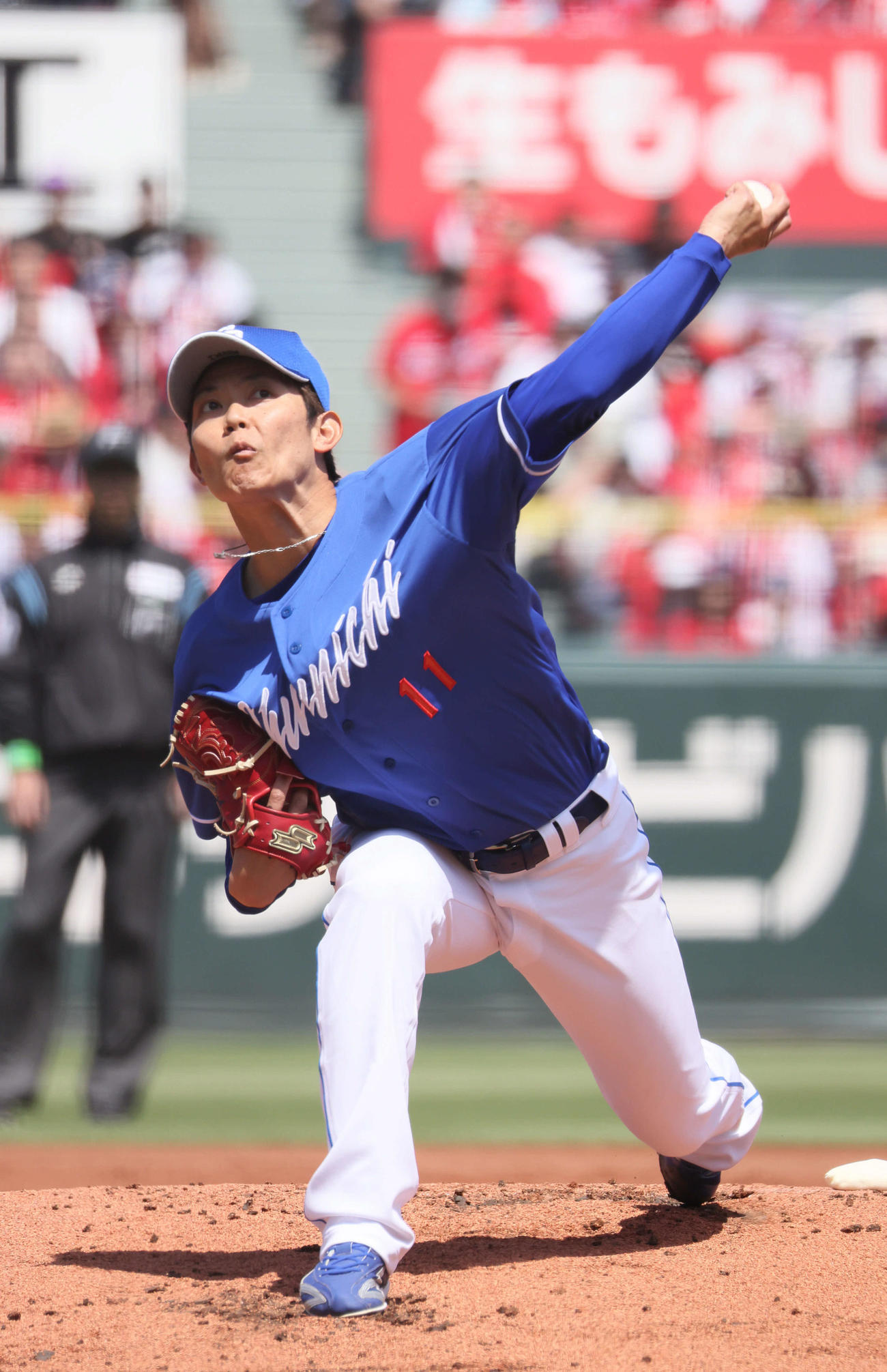 広島対中日　中日先発の岡田（撮影・加藤孝規）
