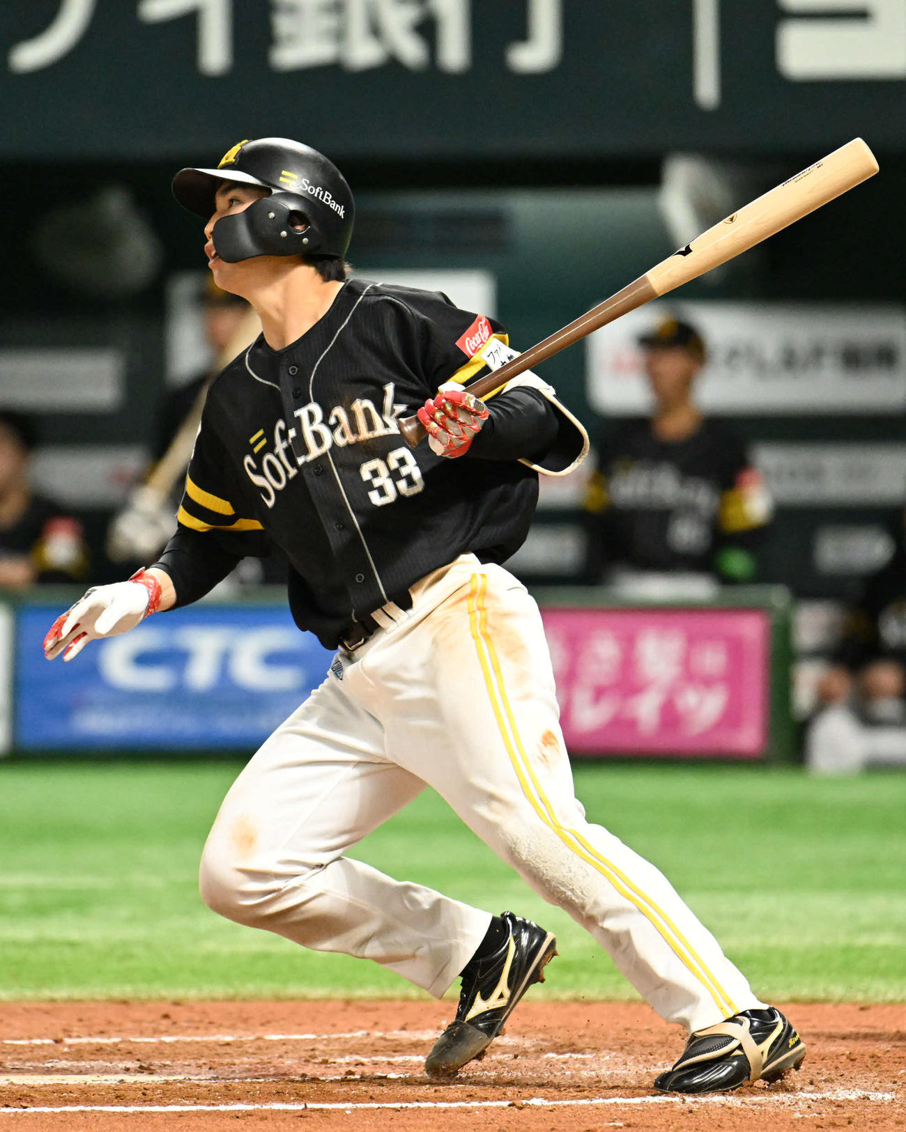 ソフトバンク対ロッテ　6回裏ソフトバンク1死二塁、広瀬は勝ち越し適時打を放つ（撮影・林敢治）