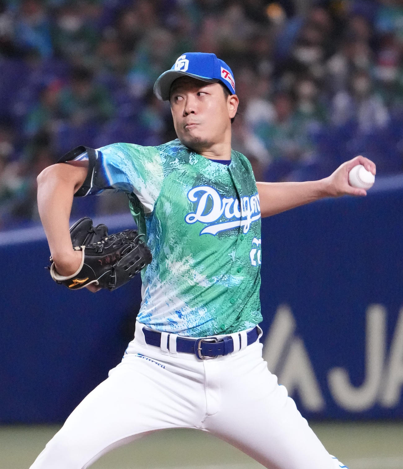 中日対DeNA 1回表、登板する中日先発の大野（撮影・森本幸一）