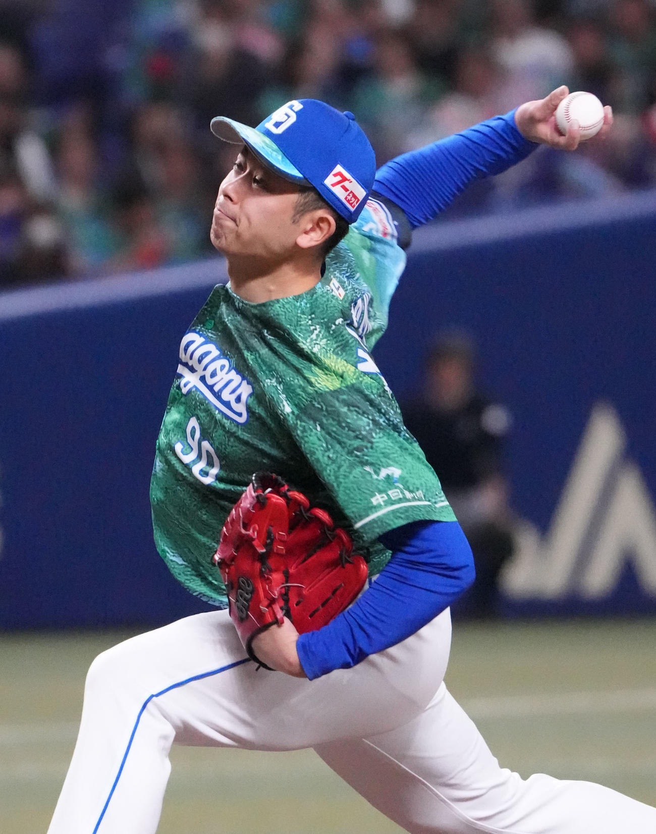 中日対DeNA 9回表、中日4番手で登板する松山（撮影・森本幸一）